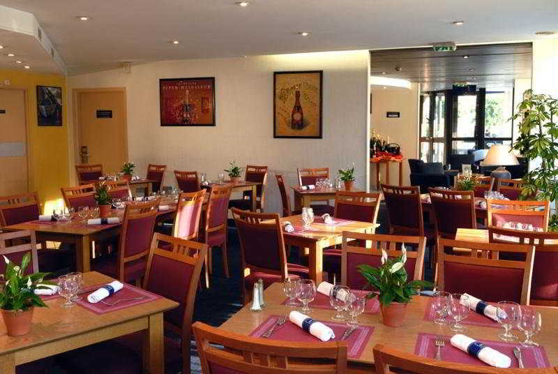 Ibis Styles Centre Hotel 3*